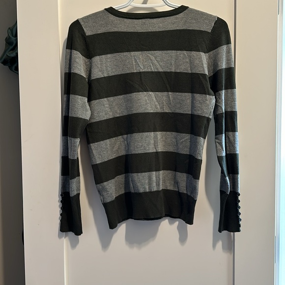 Willem Jean sweater. Olive and grey stripe. Button detail on wrists. Size S - Picture 3 of 4